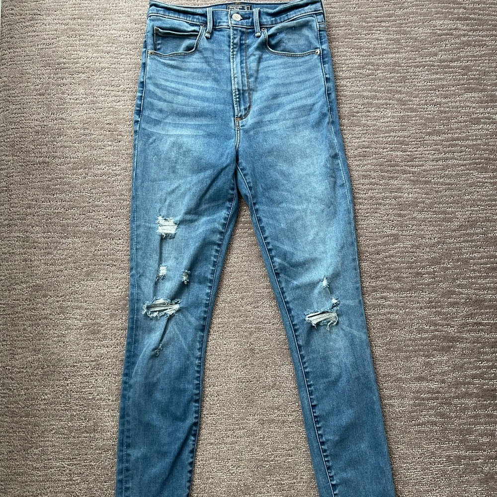 Ultra high rise, super skinny ankle Abercrombie & Fitch jeans
